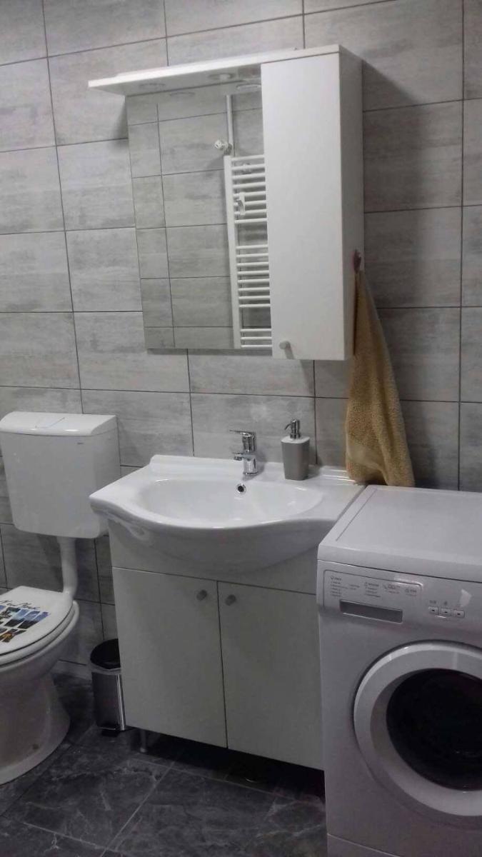 Studio apartman Trdina - Housity