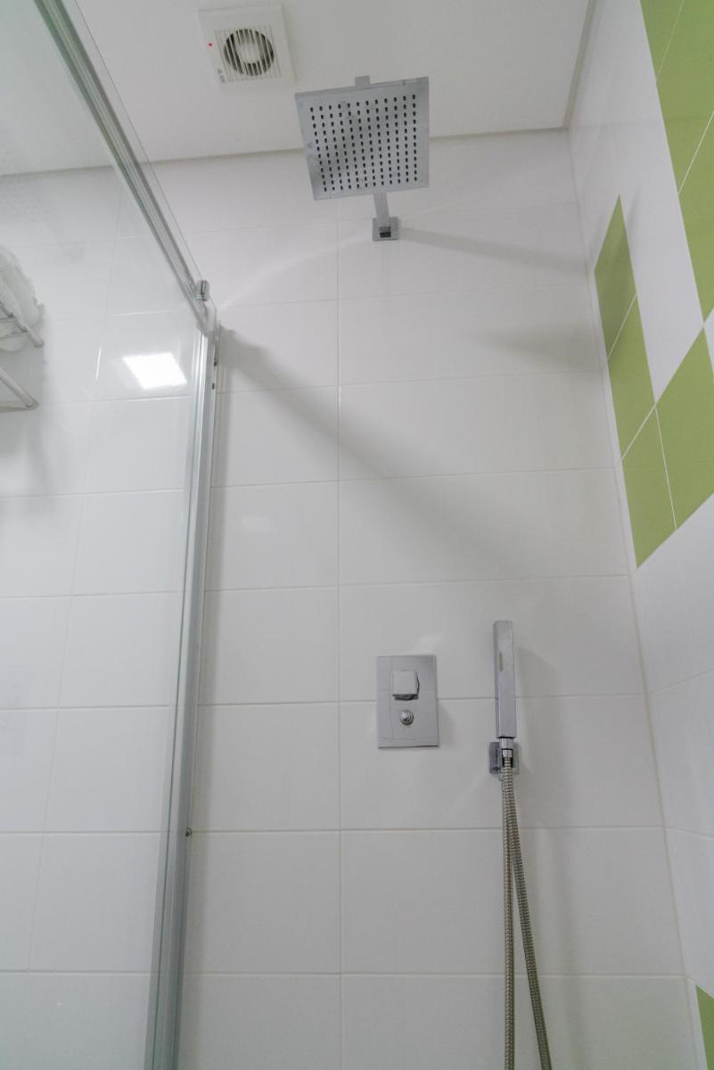 Bracara Guest House "Mosteiro" - "Falperra" - Housity