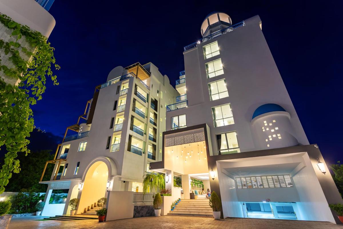 Costa Village Bangsaray - Housity