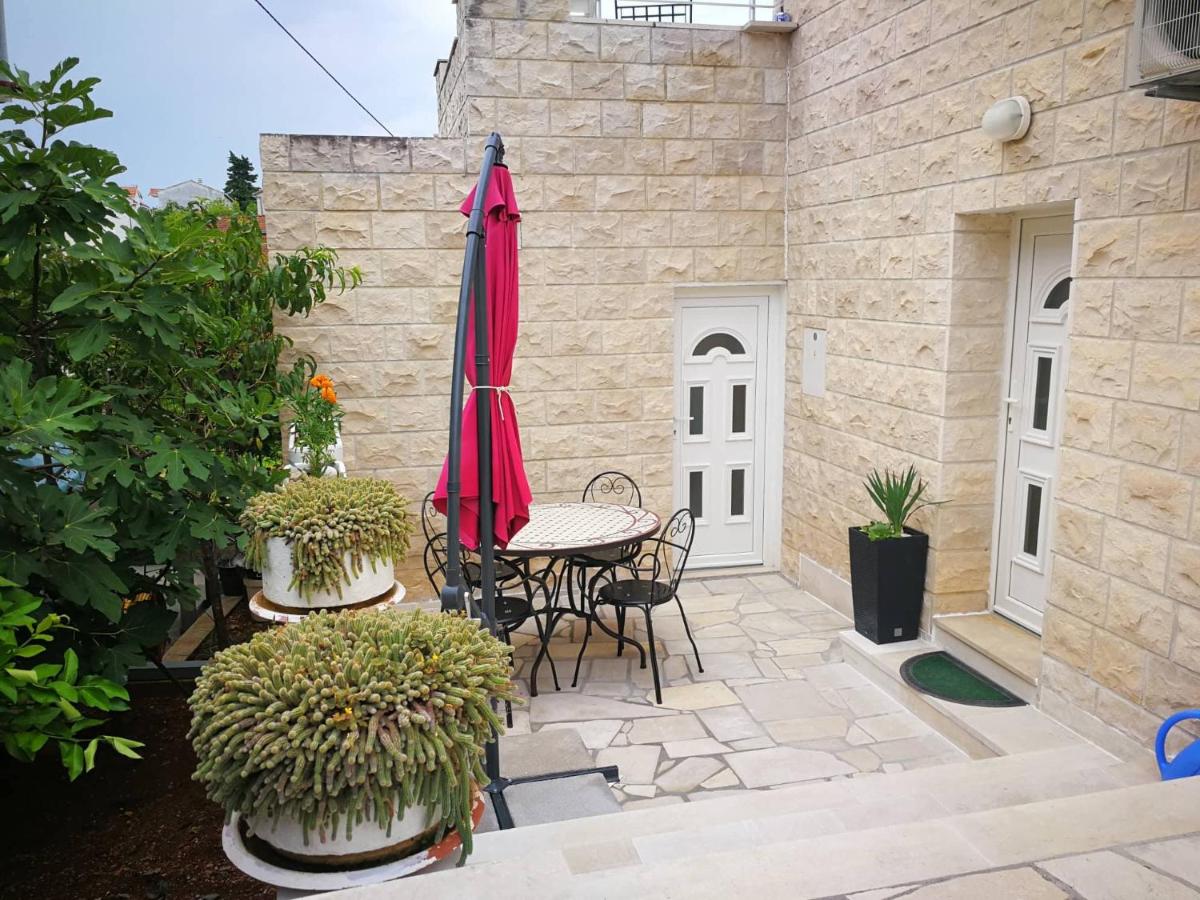 Villa CasaBlanca - Housity