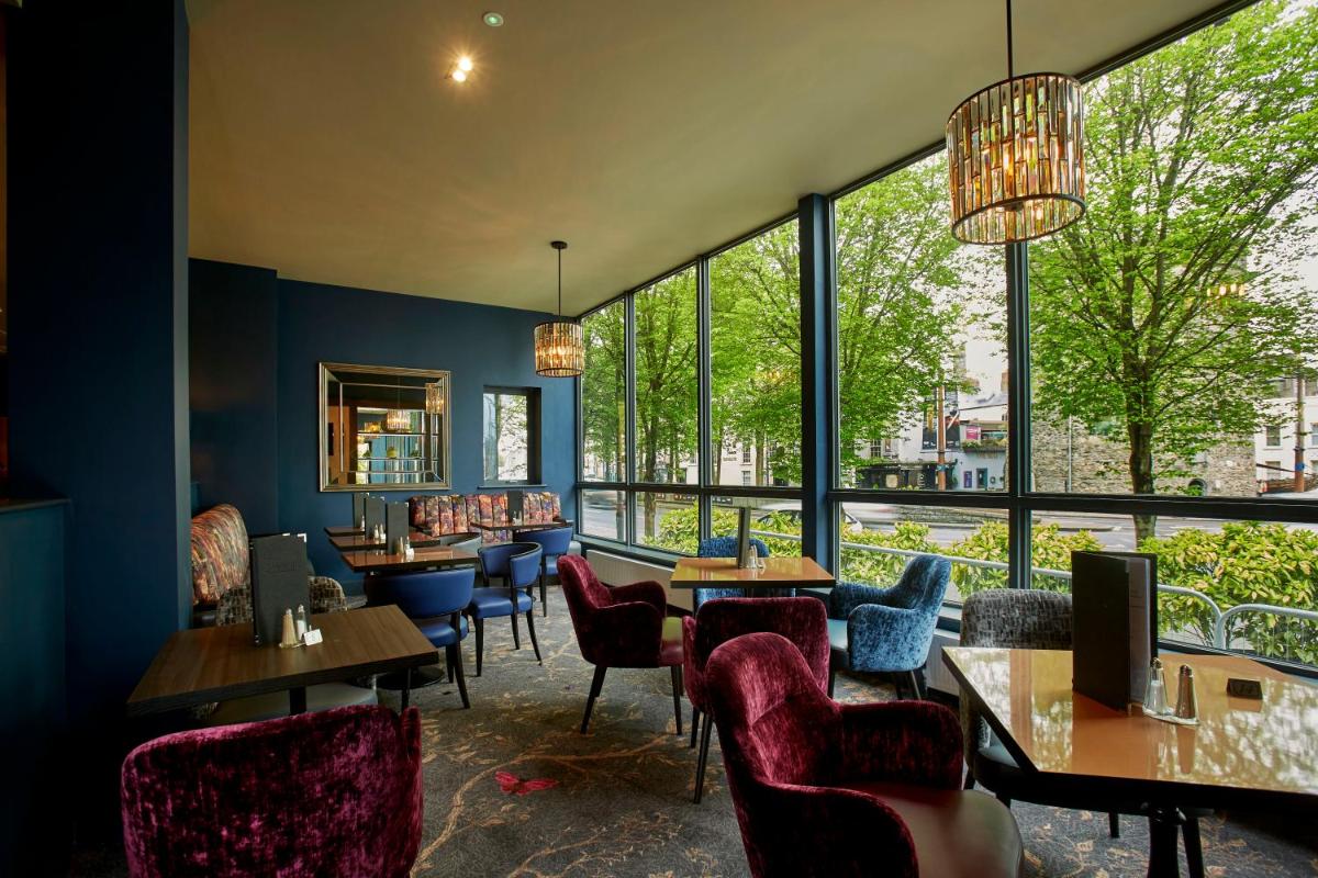 Tower Hotel & Leisure Centre - Housity