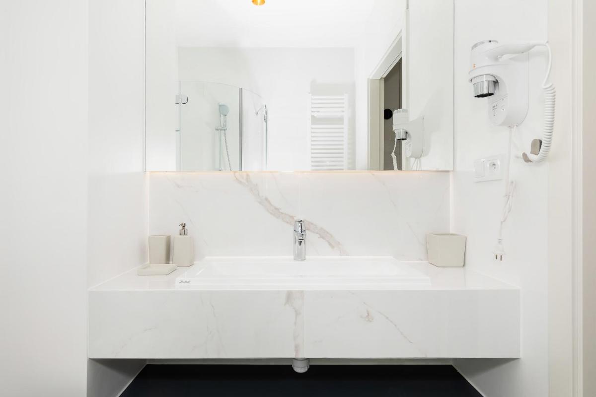 Apartament Klifowa z widokiem na morze i basenem - Housity