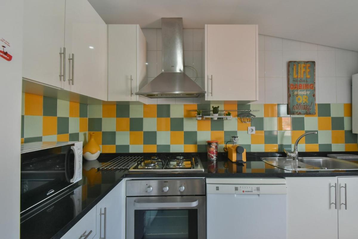 Clerigos Old Town Apartment - Housity