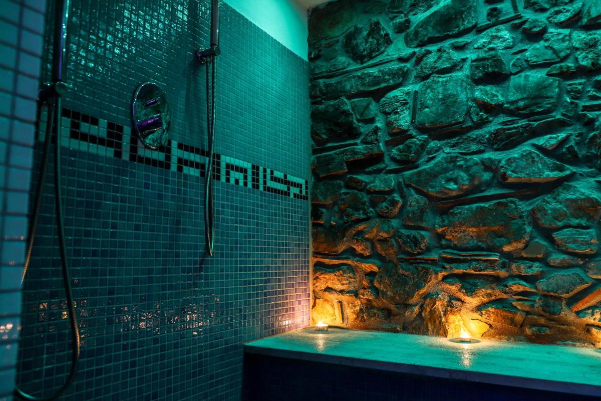 L' Aia Resort - Housity