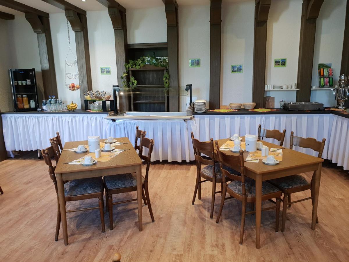 Hotel Grüner Baum - Housity