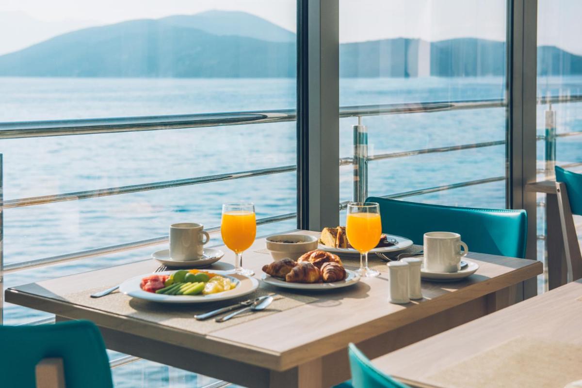 Iberostar Herceg Novi All Inclusive - Housity
