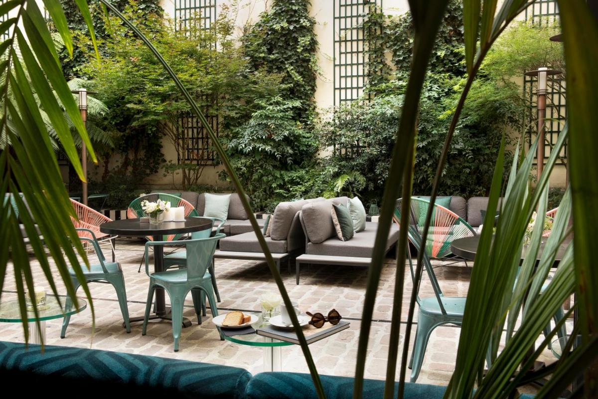 Coin salon dans l'établissement Hôtel Saint-Marc