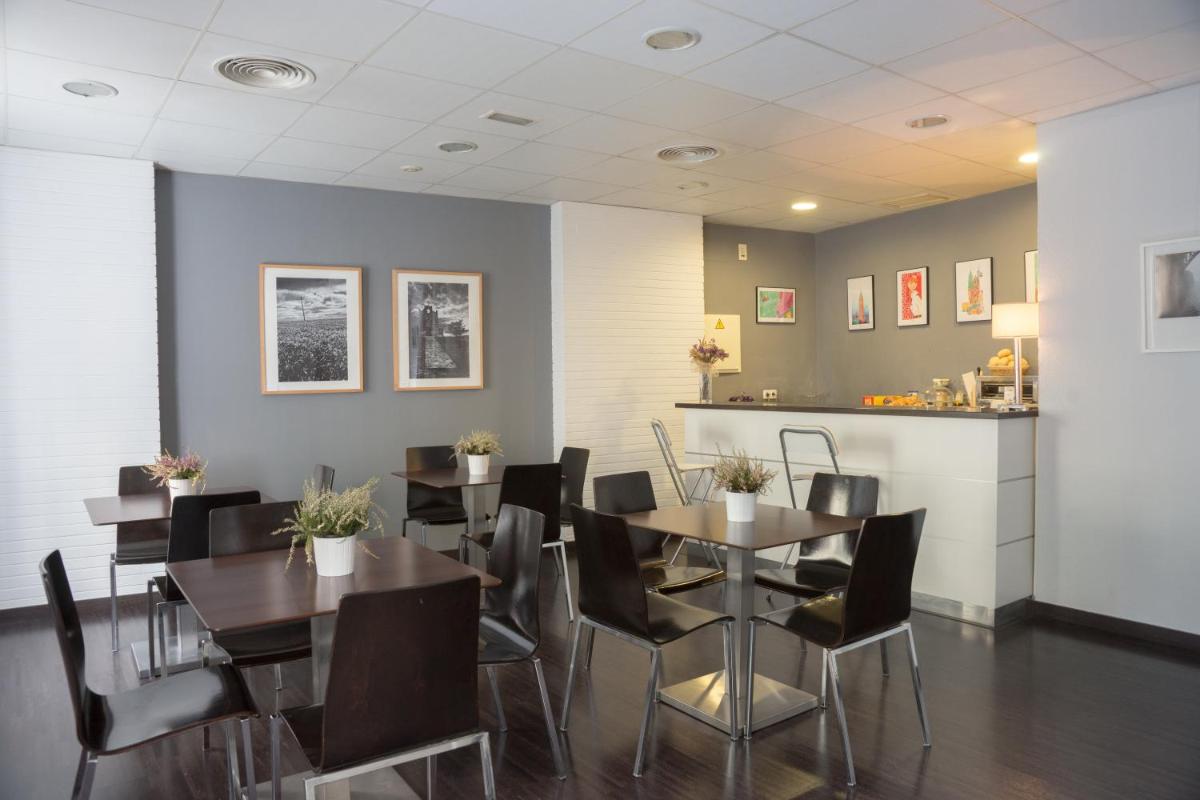Hotel Madrid de Sevilla by SHS - Housity