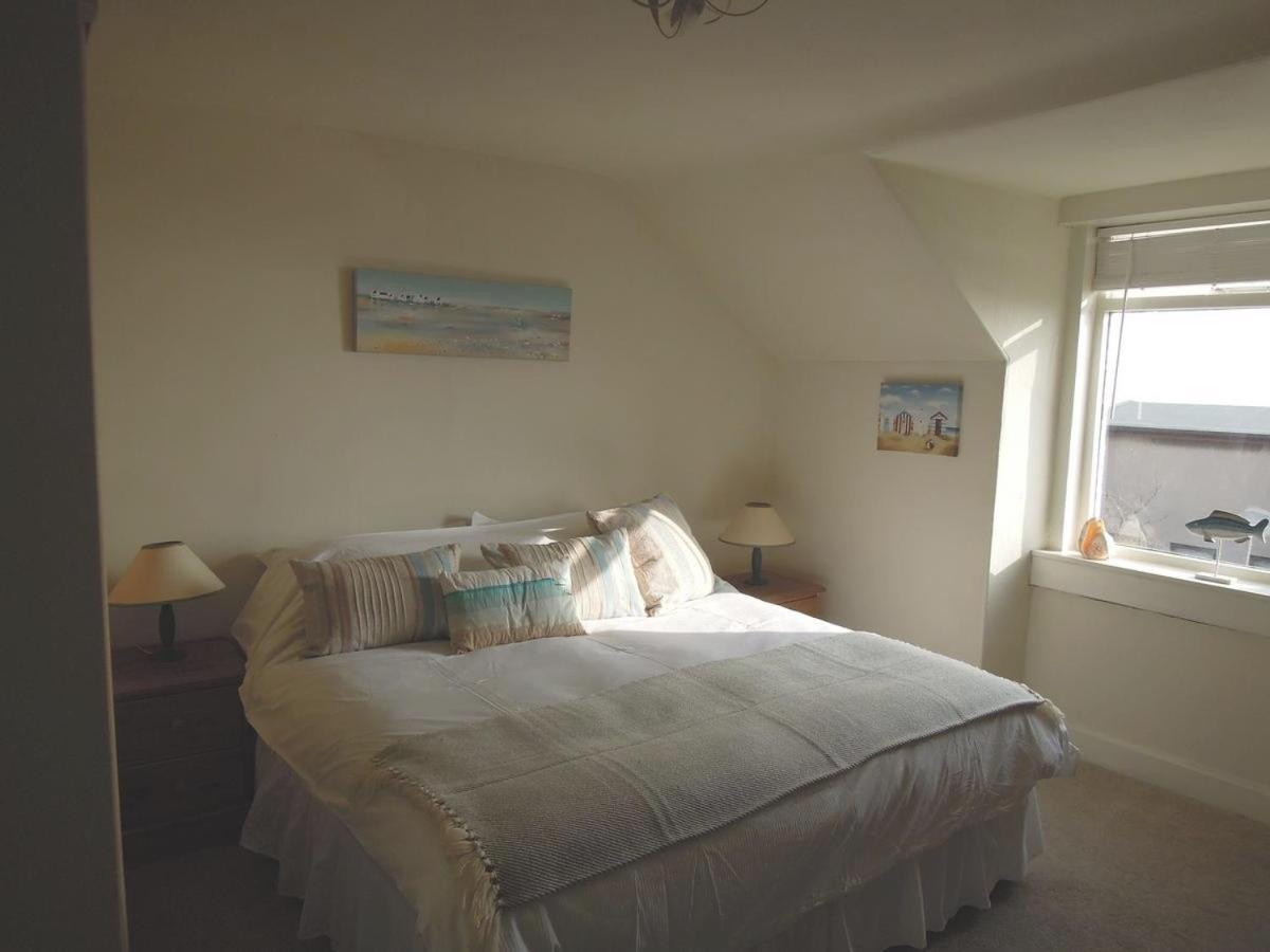Seascape Largo - Housity