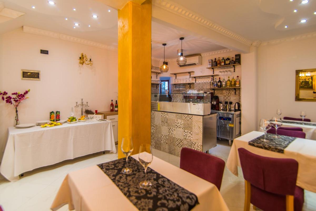 Bella Natka Bed and Breakfast - Housity