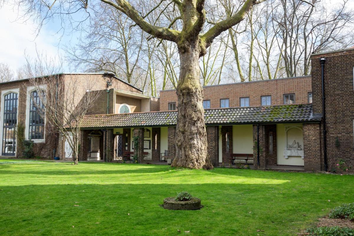 The Royal Foundation of St Katharine - Housity