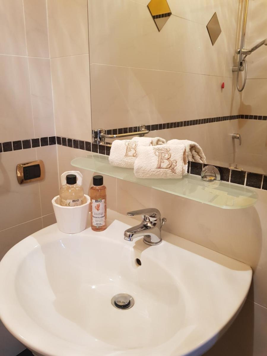 B&B del Lago - Housity