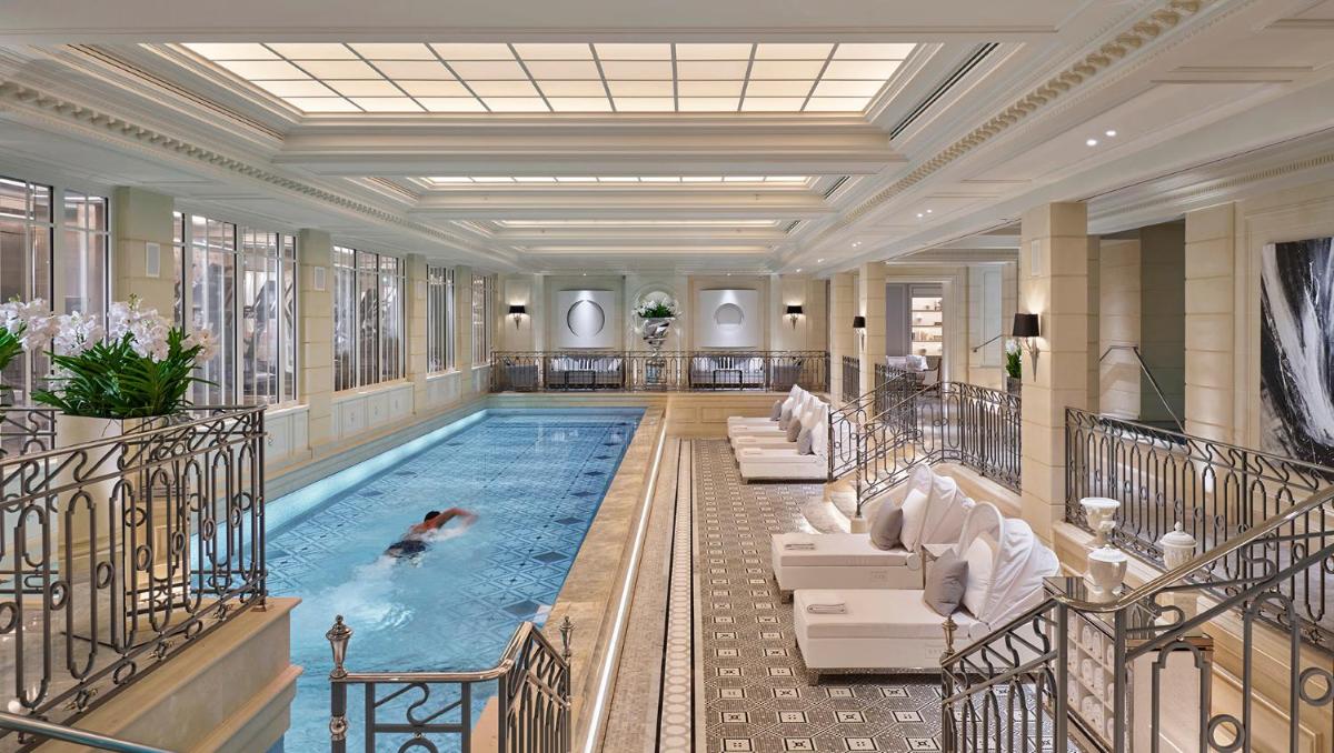 Suitetrails - Four Seasons Hotel George V Paris