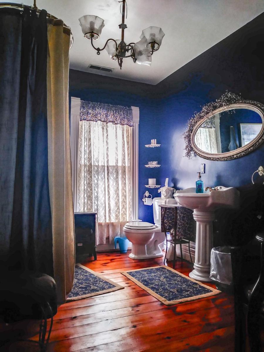 Innisfree Bed & Breakfast - Housity