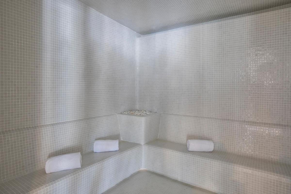 HM Martinique - Housity