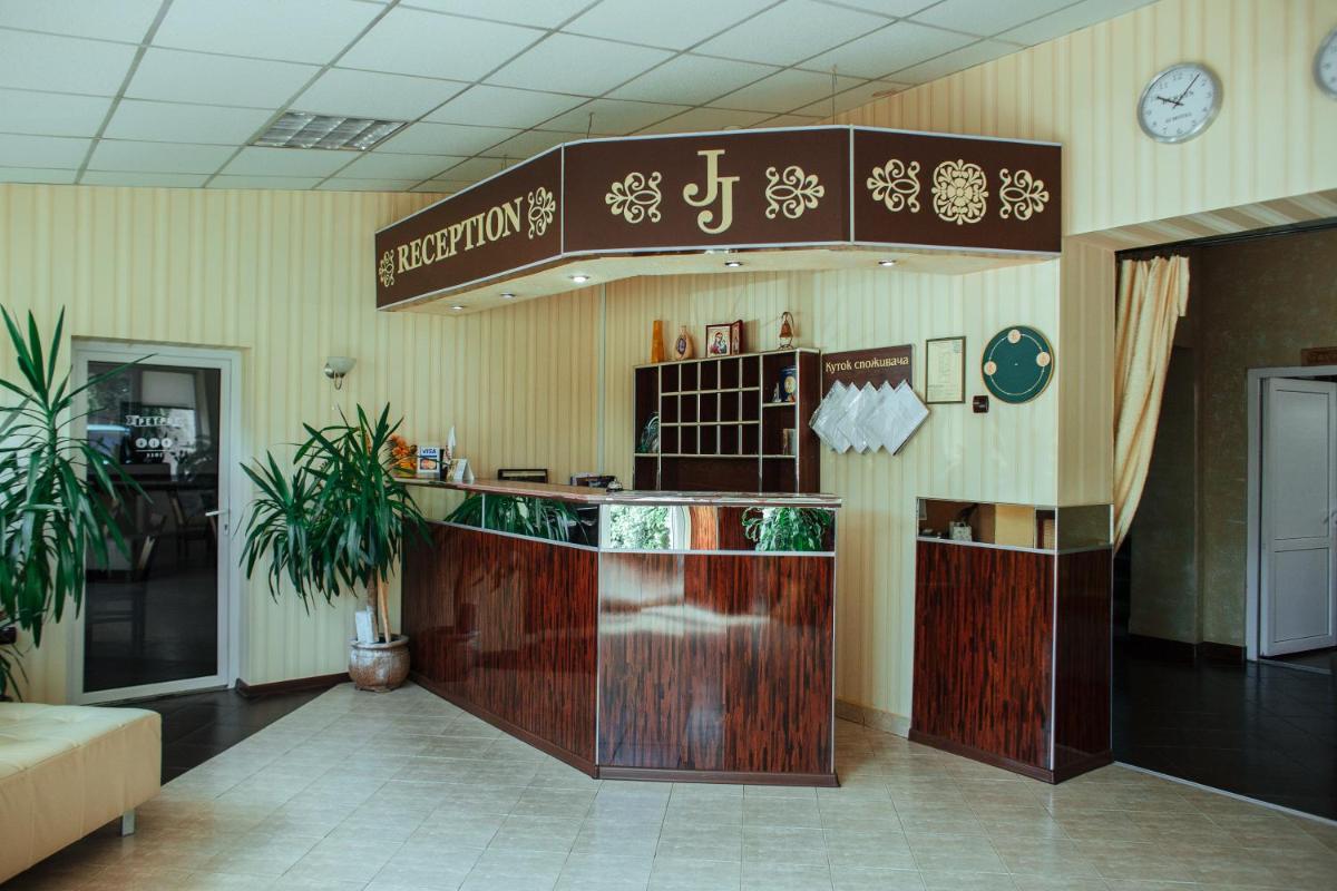 JJ Hotel - Housity