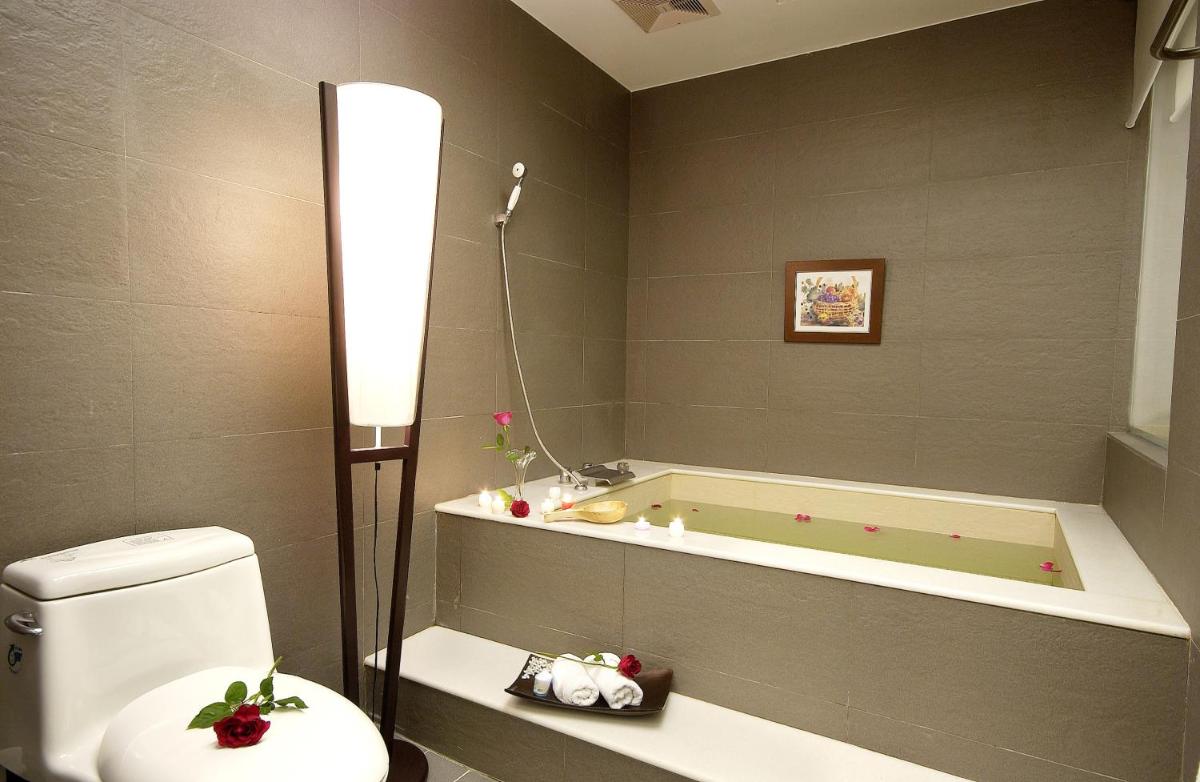 Ying Xiang Wen Quan Hotel - Housity