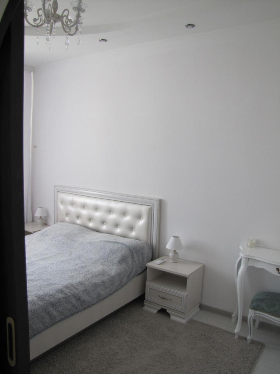 Suitetrails - APARTMENT 12 LENINA