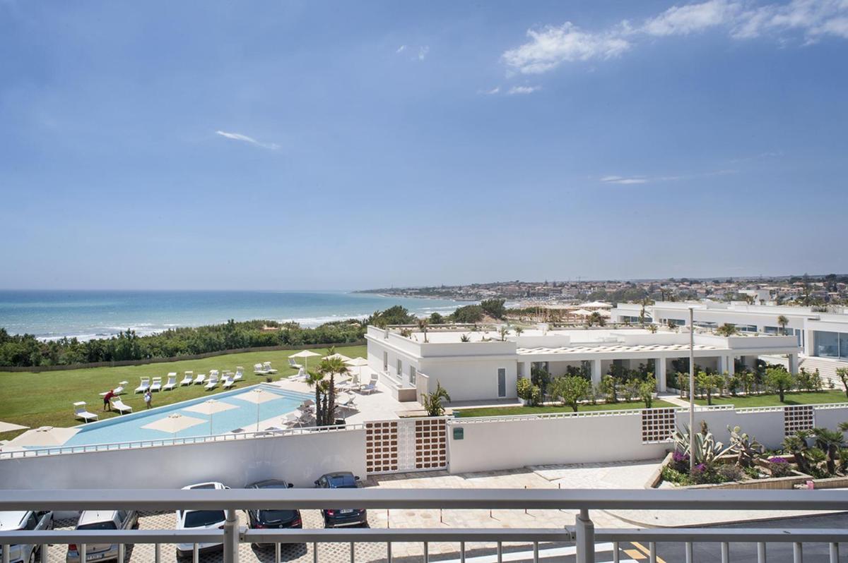 Modica Beach Resort - Housity