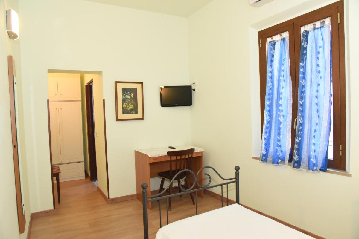 Albergo La Rosetta - Housity