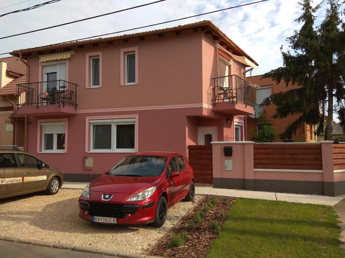 Dream Lux Apartman - Housity