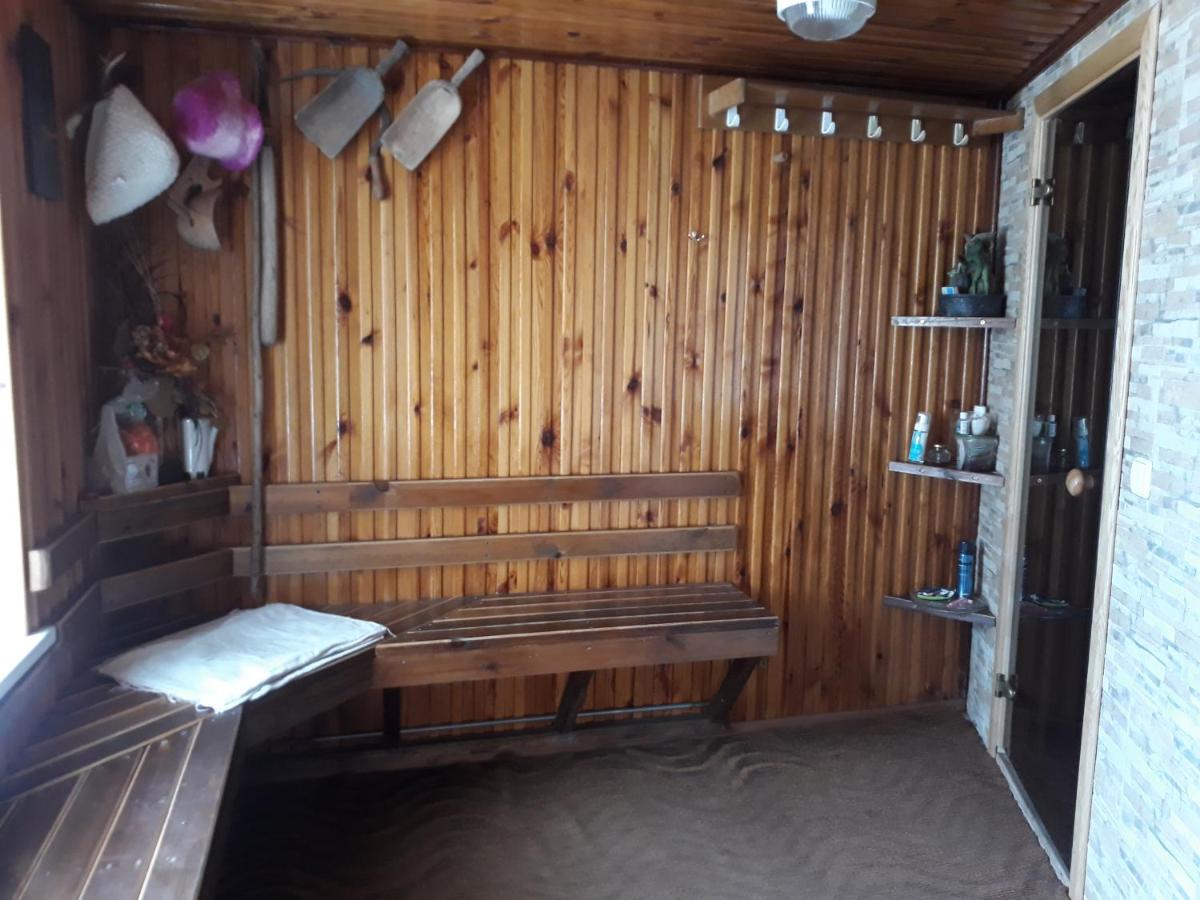 Alyvos - Housity