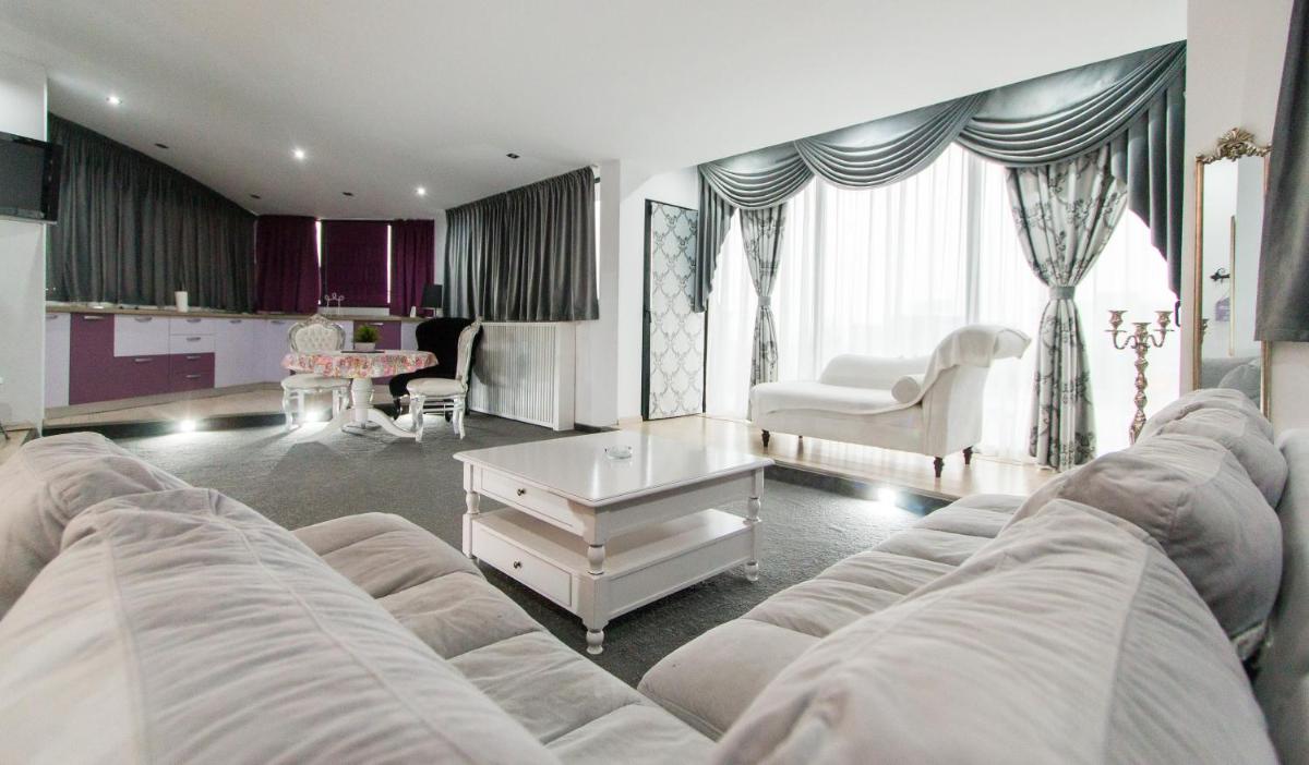 Hotel Jolie Apartments - Housity