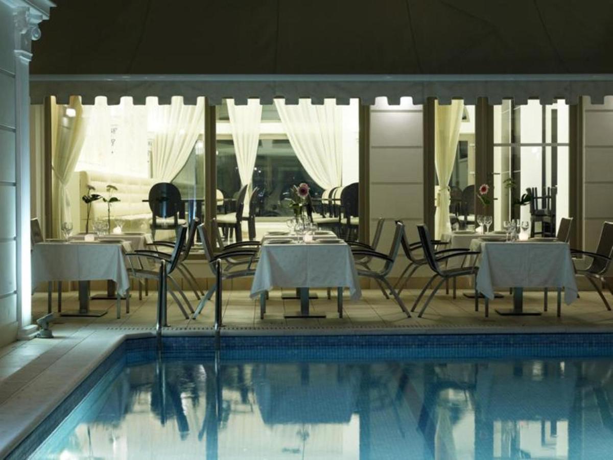 Suitetrails - Menelaion Hotel