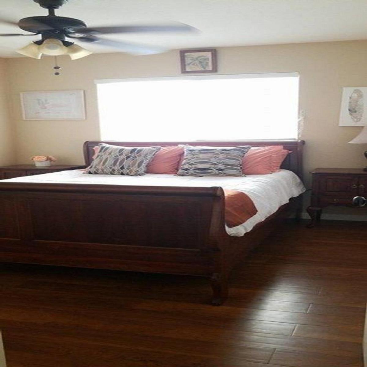 Beautifully remodeled house with great mountain views. - Housity