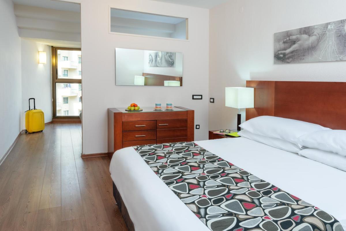 Leonardo Hotel Tiberias - Housity