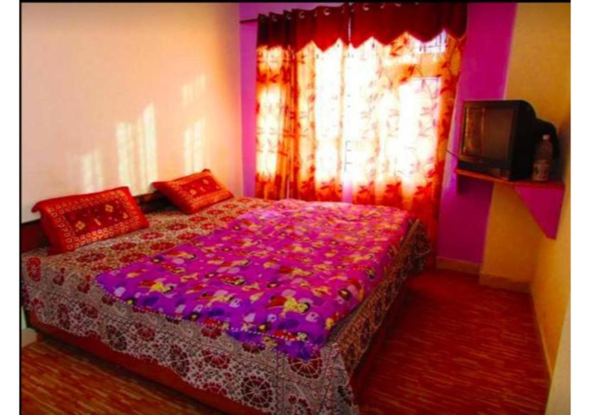 Enjoyable Stay with Balcony Views - Housity