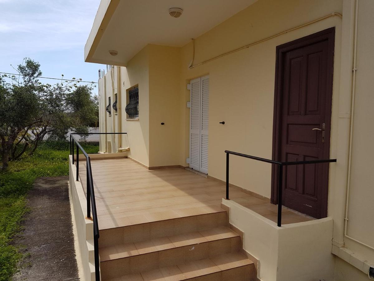 Entire House in Stavros Chania - Housity