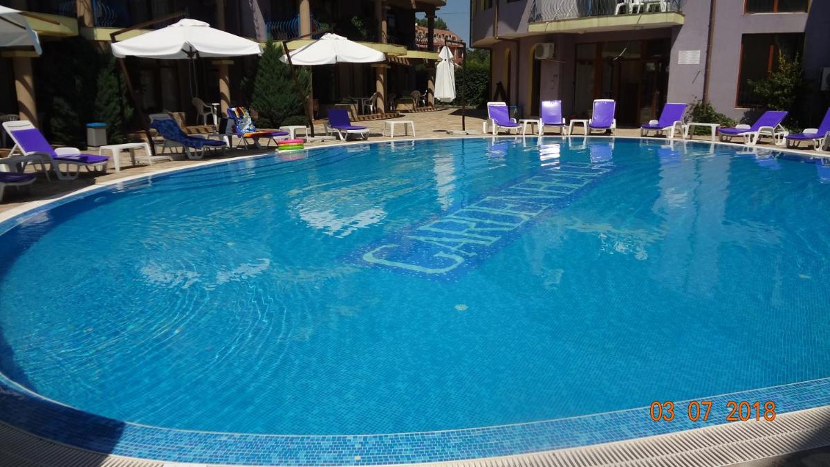 Garden Beach Luxurios Apartment A9 - Hizvo