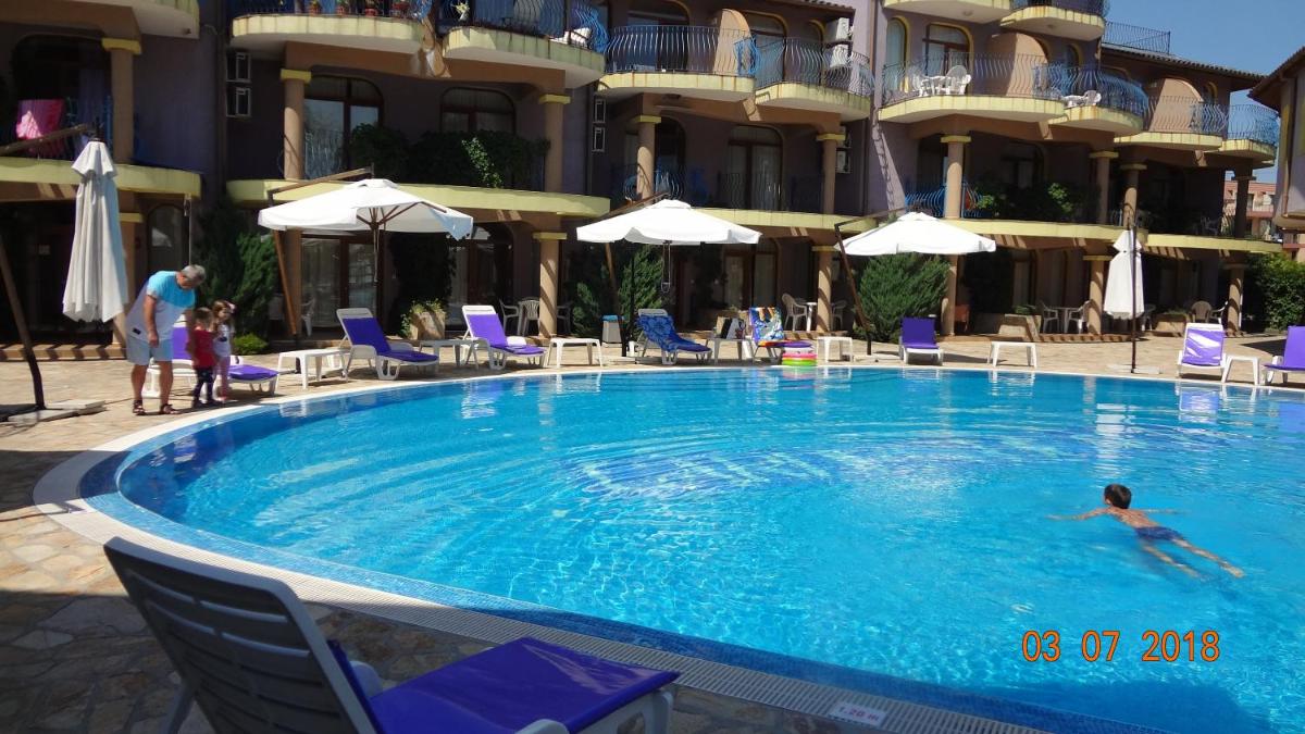 Garden Beach Luxurios Apartment A9 - Hizvo