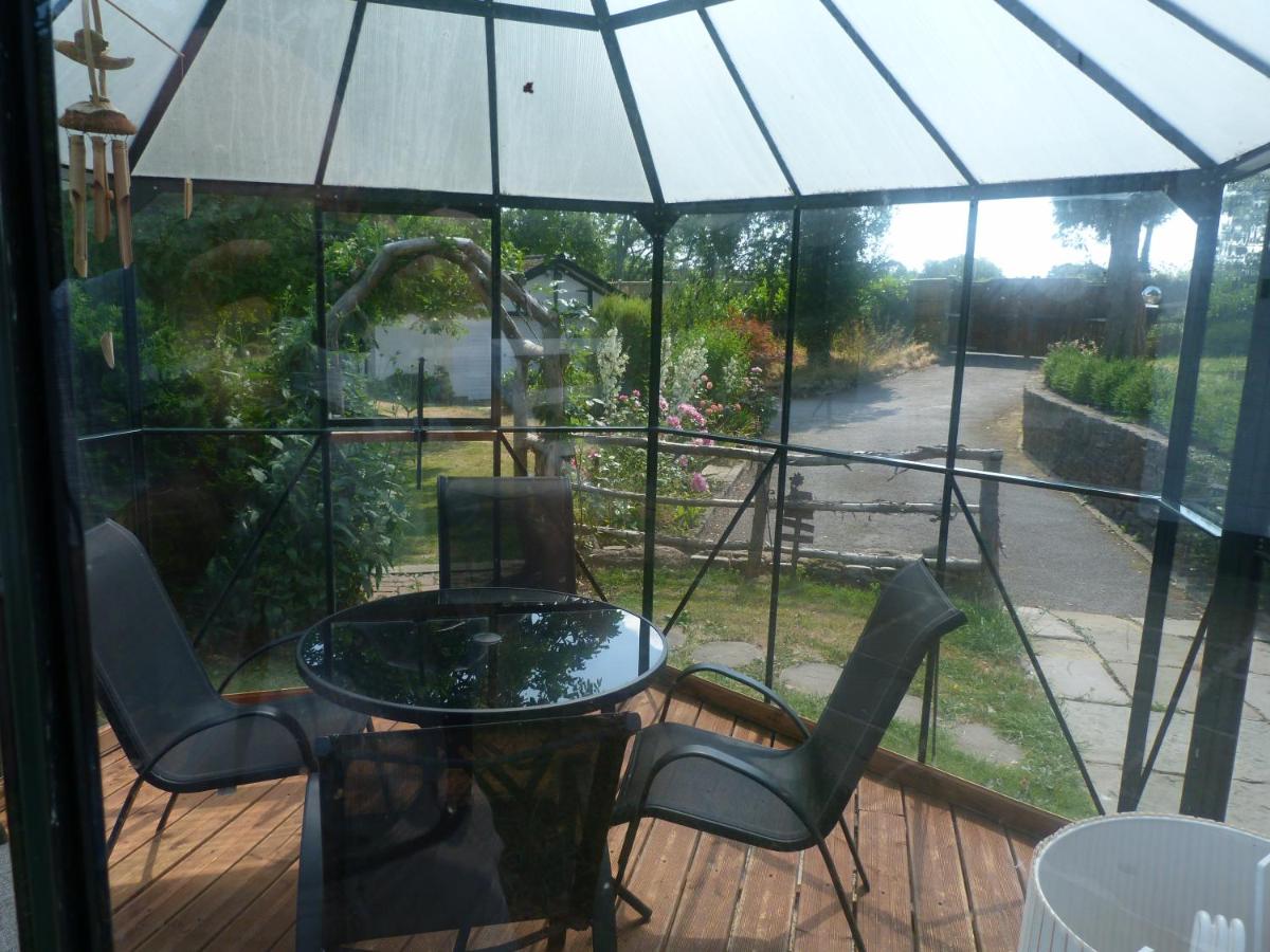Mill Lodge Cheshire - Housity