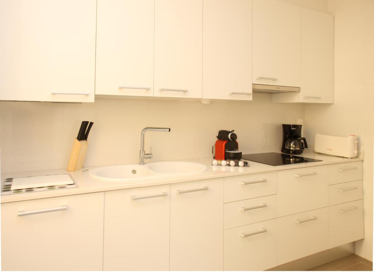 MH Apartments Suites - Housity