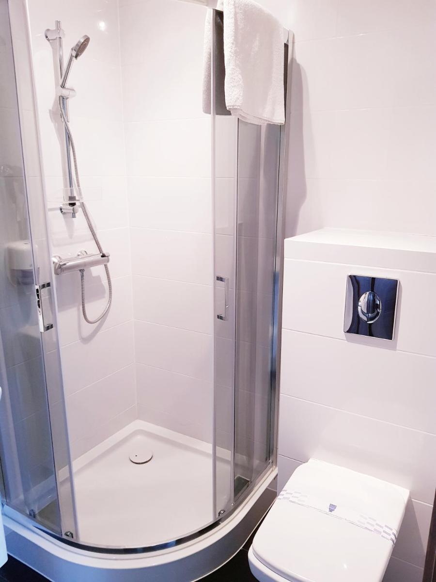 Hotel i Restauracja Pod Skałą Jasło - Housity