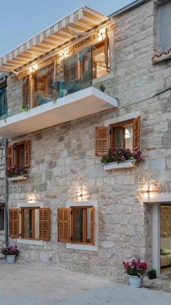 Luxury View Marjan - Housity