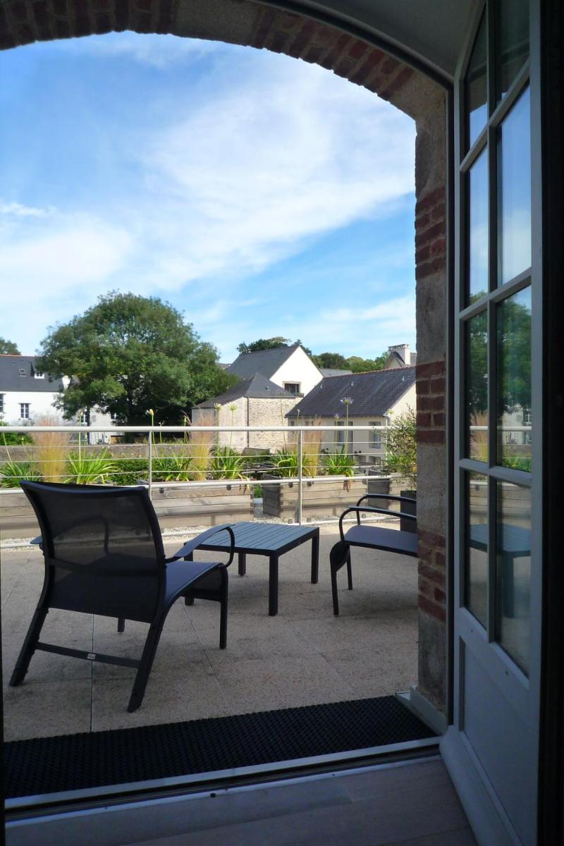 Balcon ou terrasse dans l'établissement Hôtel Ginkgo - SPA Biloba