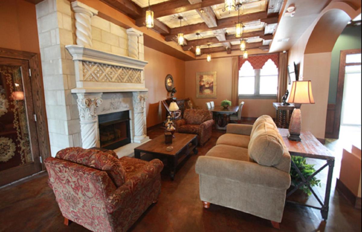 The Campbell Hotel - Housity