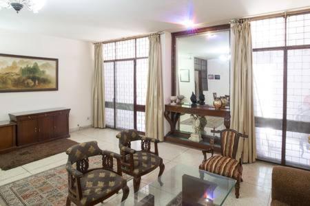 Antilia Villa - Housity