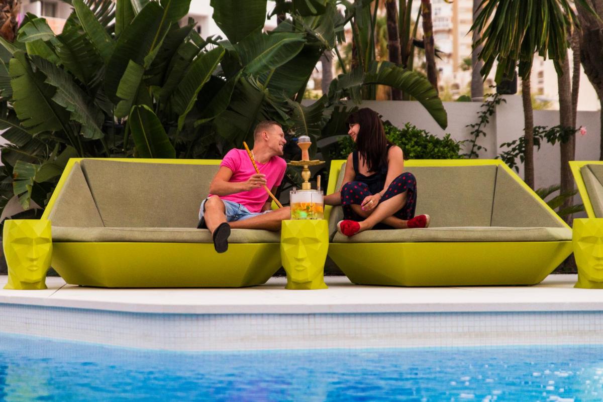 Clientes alojados en Essence Hotel Boutique