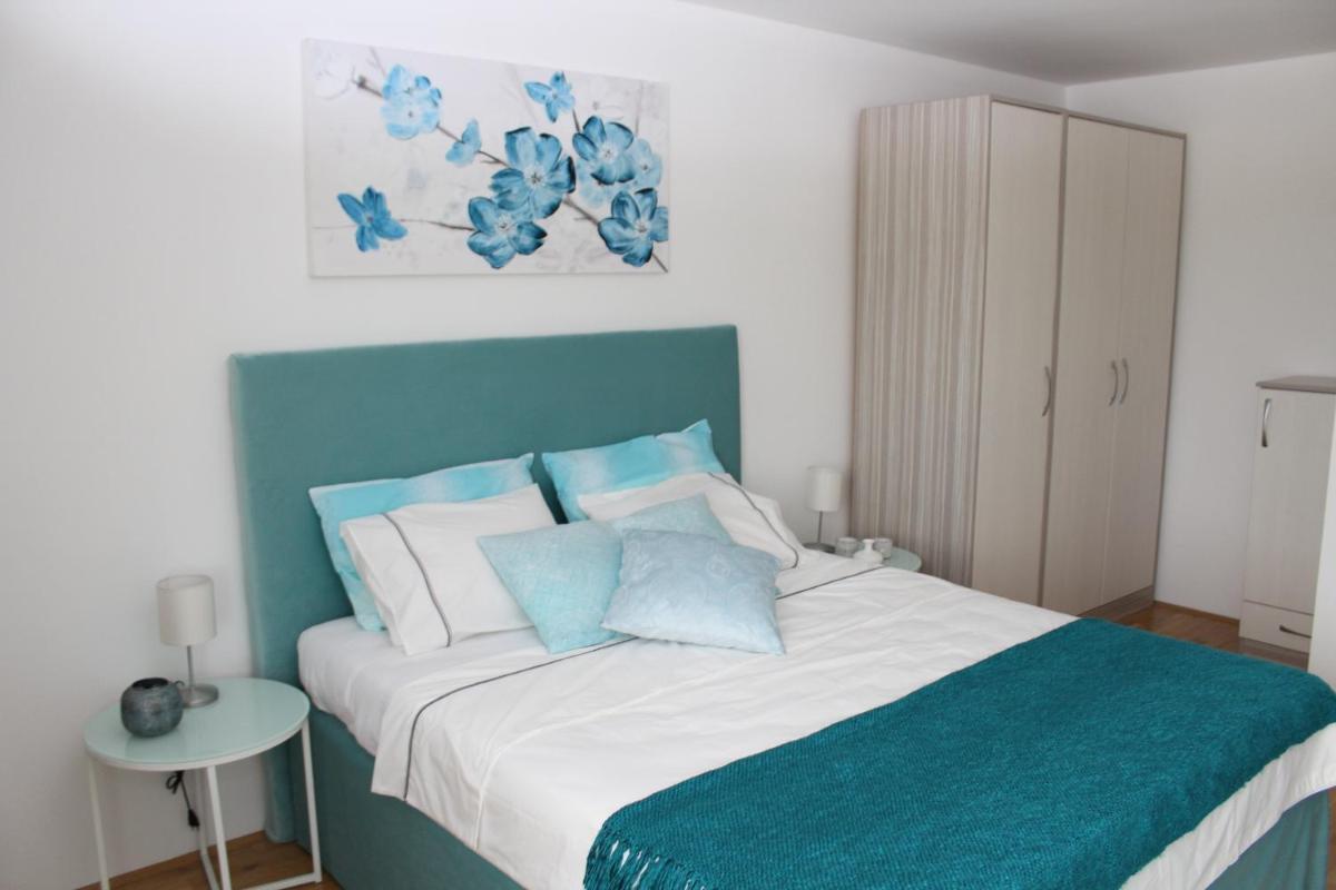 Olad Riverview Townhouse - Housity