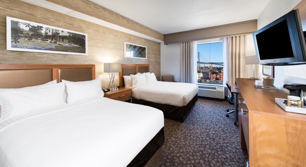 Holiday Inn Savannah Historic District, an IHG Hotel - Housity