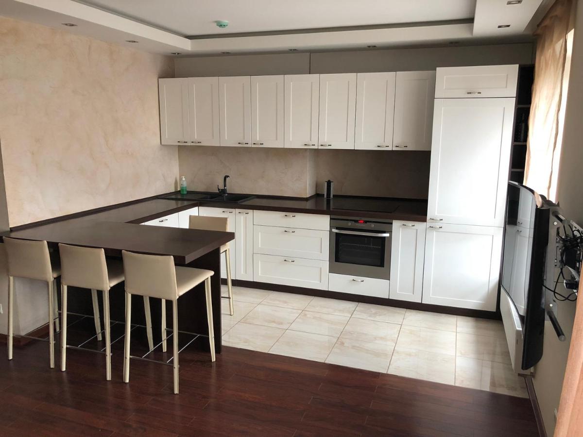Mantas apartments - Hizvo