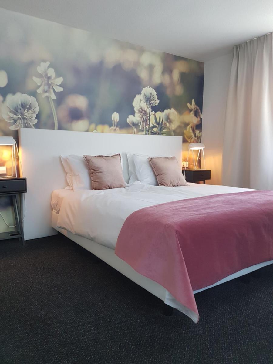 Hotel Herrloh - Housity