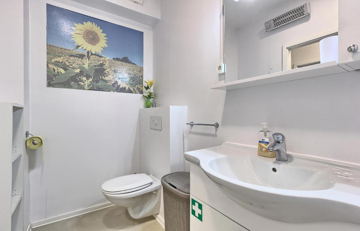 Villa Anadi - Housity