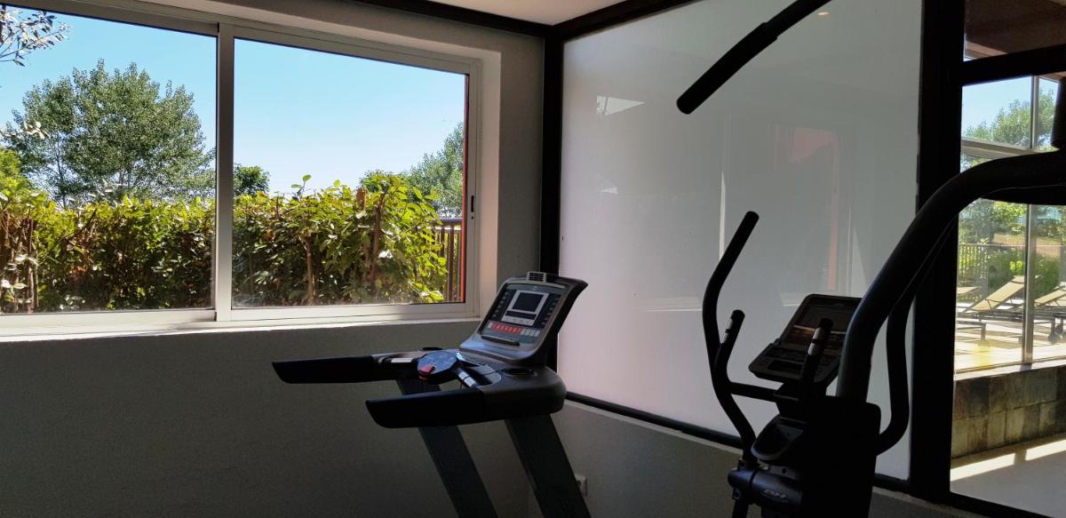O centro de fitness e/ou as comodidades de fitness de Hotel Da Montanha