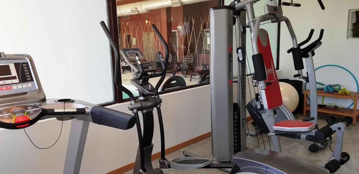 O centro de fitness e/ou as comodidades de fitness de Hotel Da Montanha