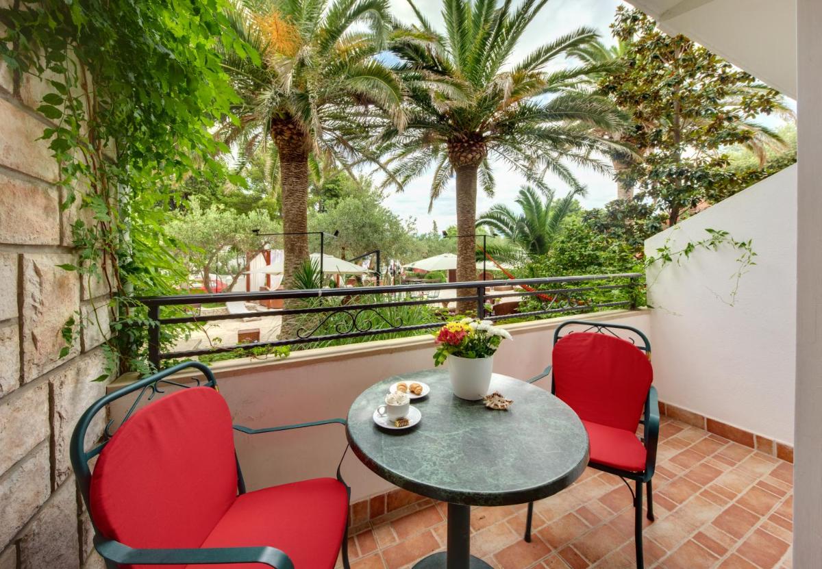 Hotel Villa Adriatica - Adults Only - Housity
